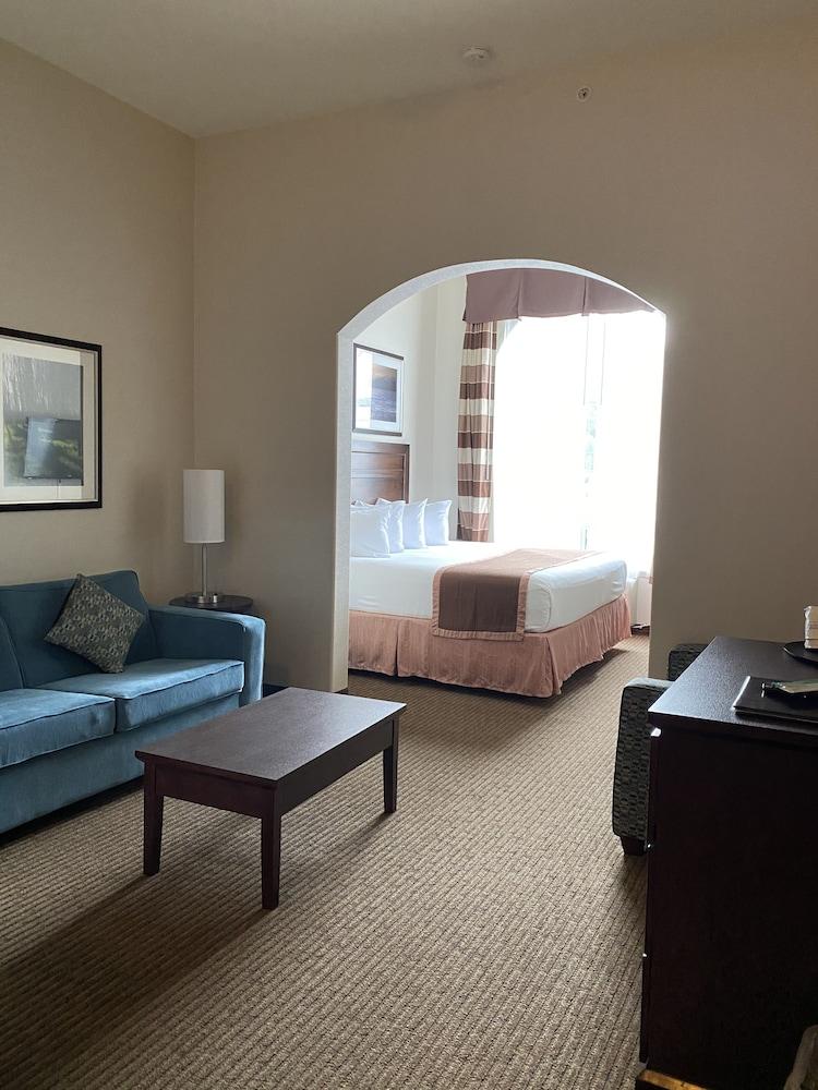 Hotel Ramada By Wyndham Creston Exterior foto